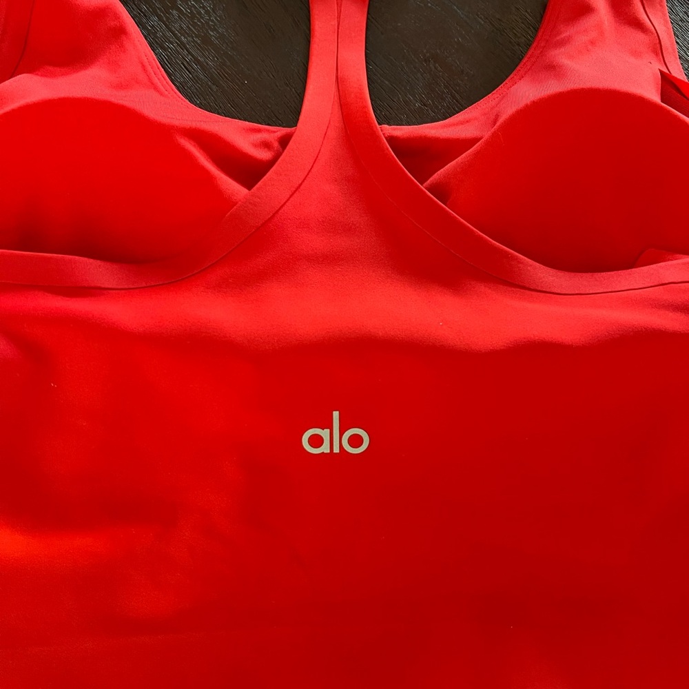 ALO Yoga Red Racerback Sports Bralette plus biker shorts. Selling as a set - Picture 8 of 13